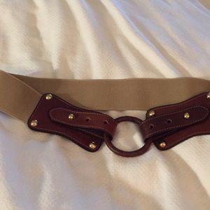 J McLaughlin stretch belt